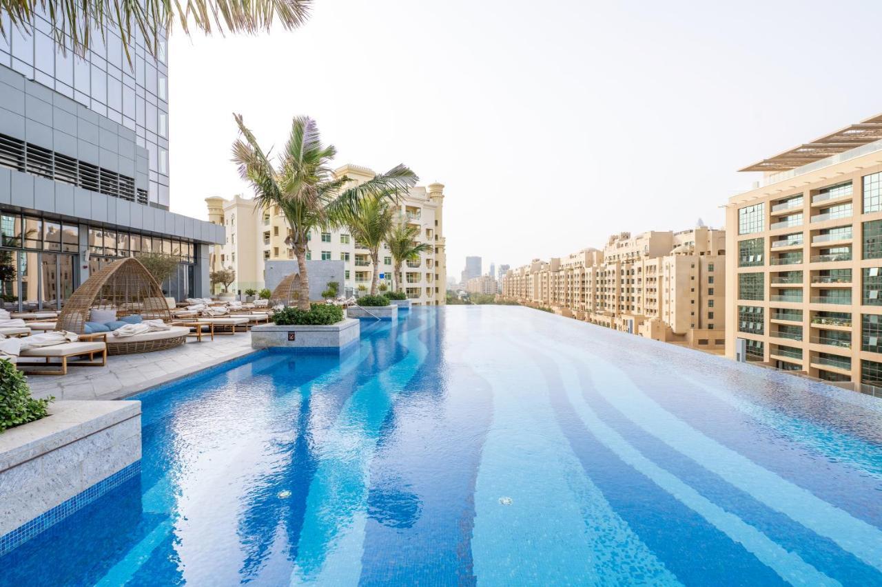 Ultra Luxury Palm Tower With Shared Hotel Facilities Dubai Exteriör bild