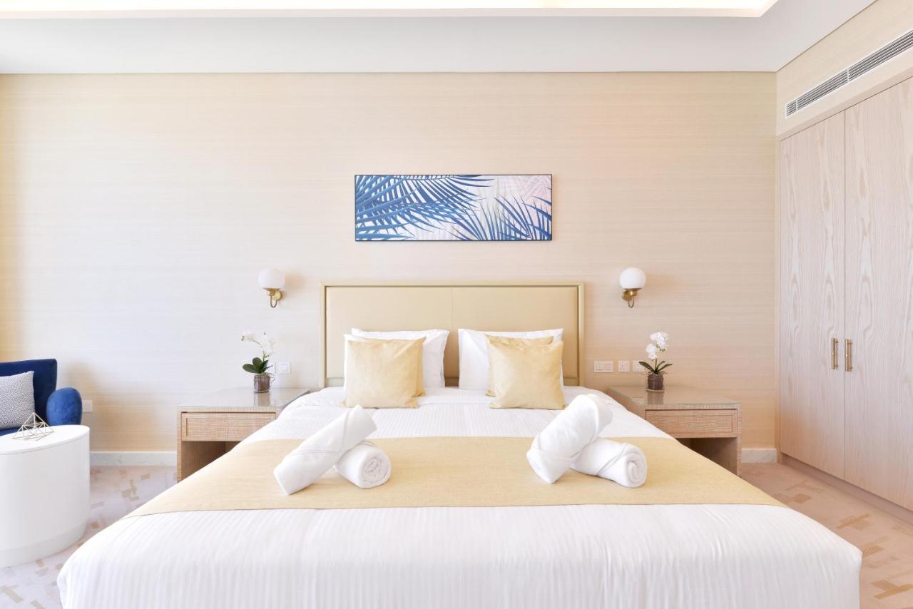 Ultra Luxury Palm Tower With Shared Hotel Facilities Dubai Exteriör bild