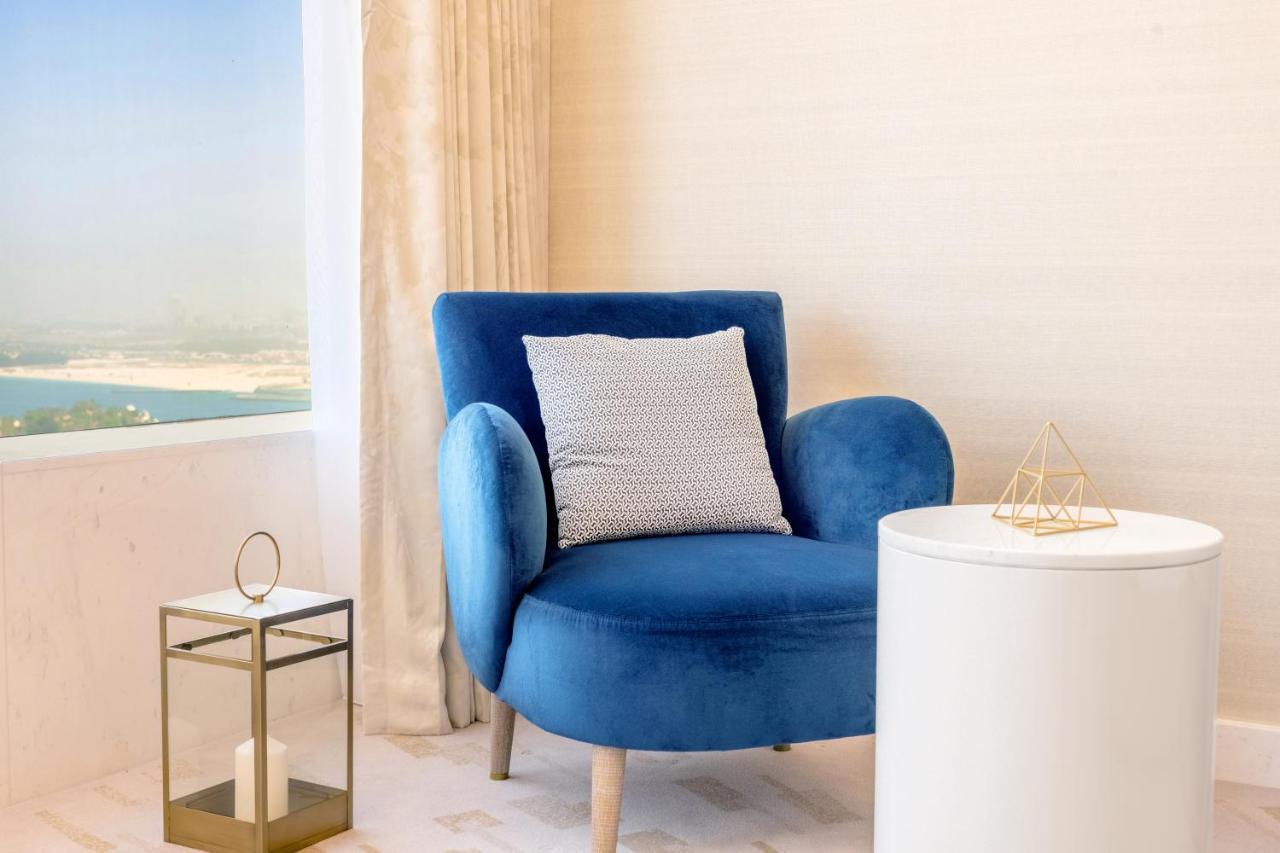 Ultra Luxury Palm Tower With Shared Hotel Facilities Dubai Exteriör bild
