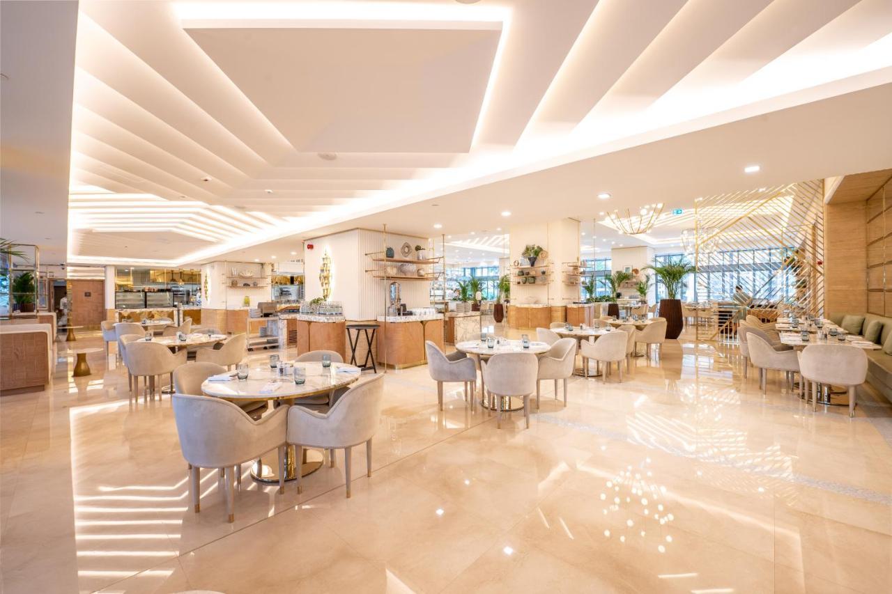 Ultra Luxury Palm Tower With Shared Hotel Facilities Dubai Exteriör bild