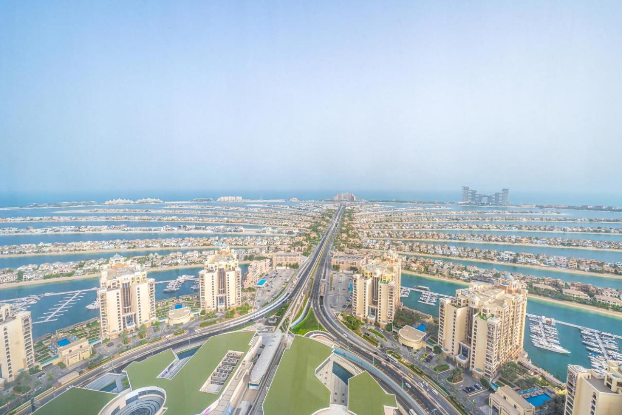 Ultra Luxury Palm Tower With Shared Hotel Facilities Dubai Exteriör bild