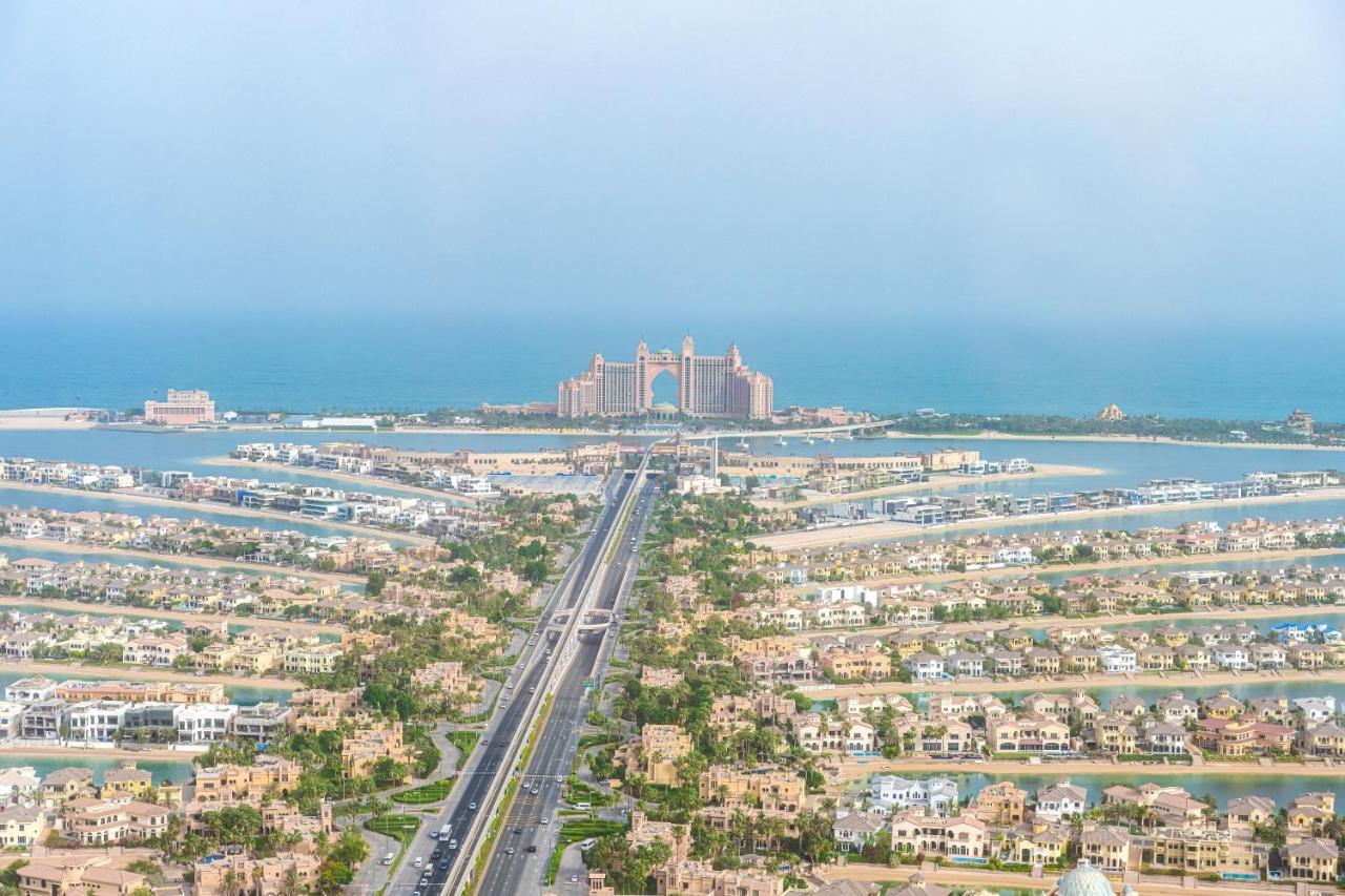 Ultra Luxury Palm Tower With Shared Hotel Facilities Dubai Exteriör bild