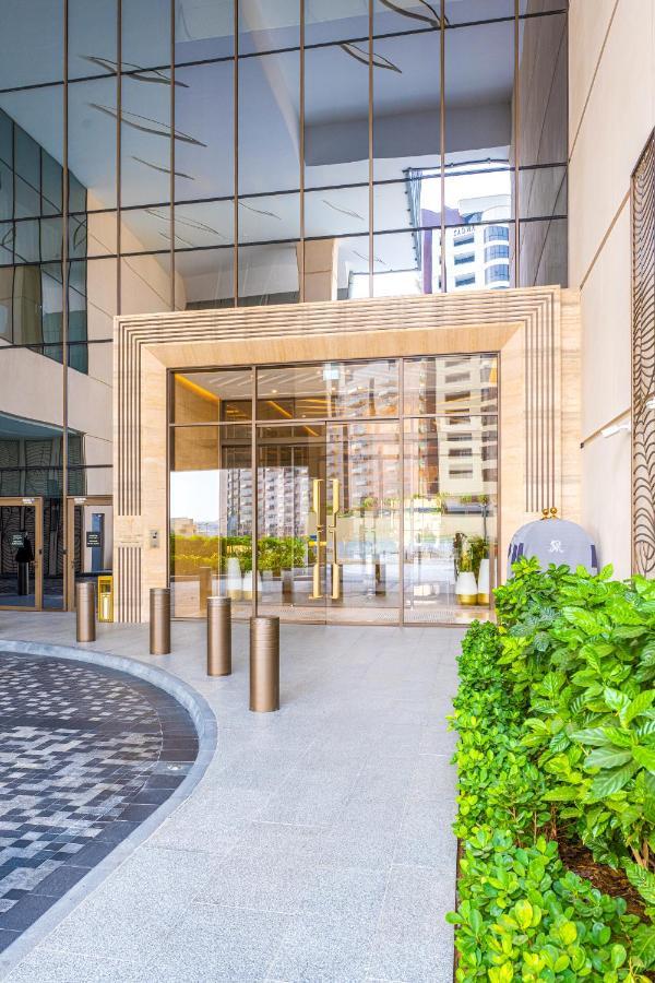 Ultra Luxury Palm Tower With Shared Hotel Facilities Dubai Exteriör bild