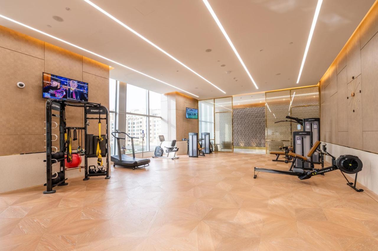 Ultra Luxury Palm Tower With Shared Hotel Facilities Dubai Exteriör bild