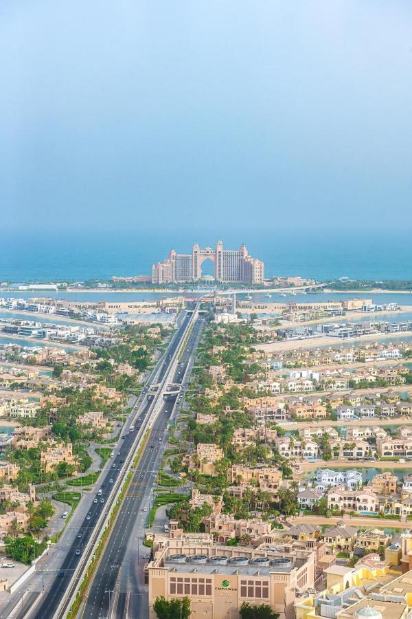 Ultra Luxury Palm Tower With Shared Hotel Facilities Dubai Exteriör bild
