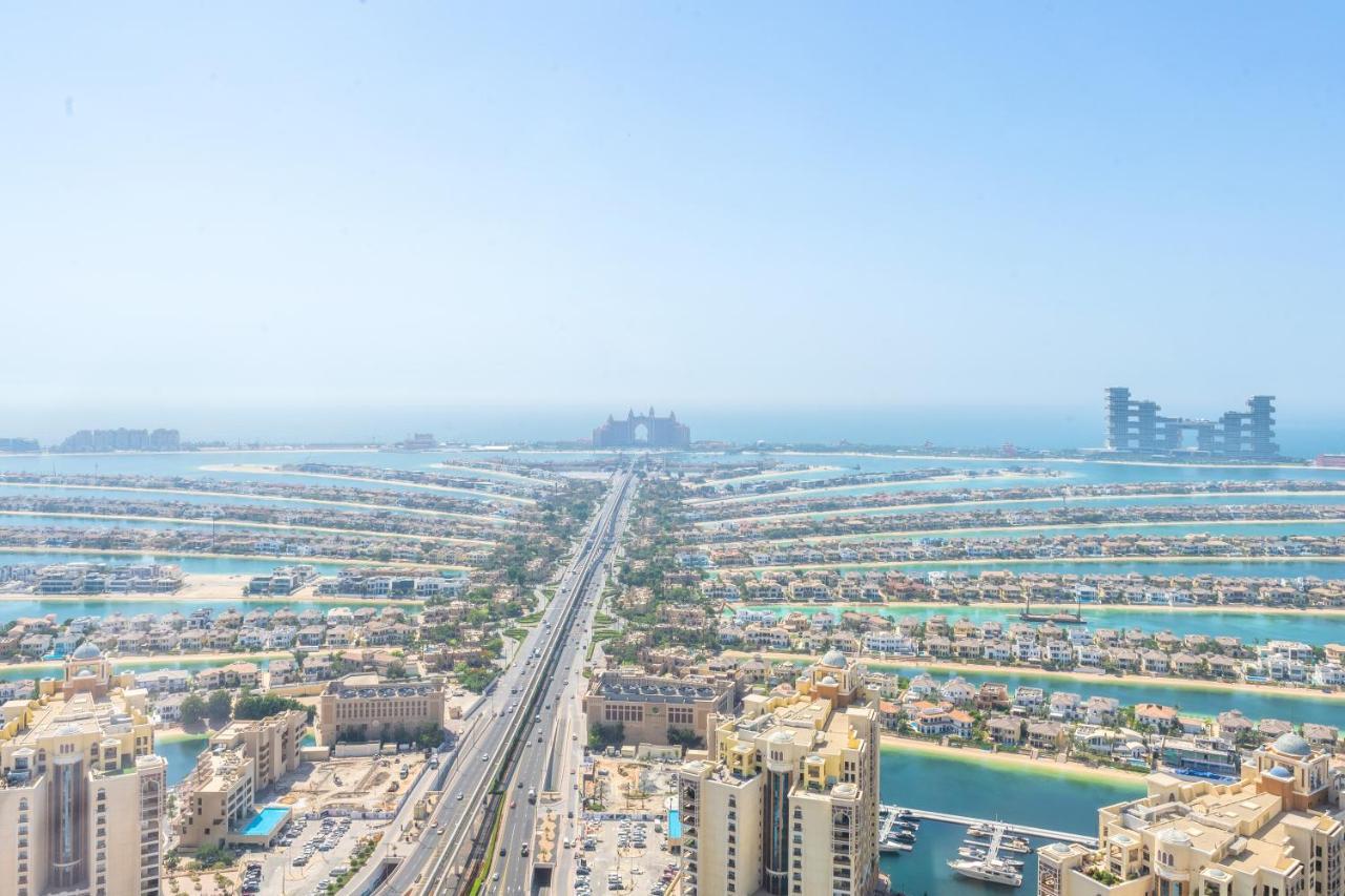 Ultra Luxury Palm Tower With Shared Hotel Facilities Dubai Exteriör bild