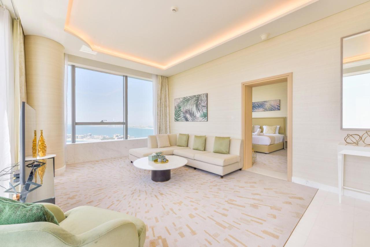 Ultra Luxury Palm Tower With Shared Hotel Facilities Dubai Exteriör bild