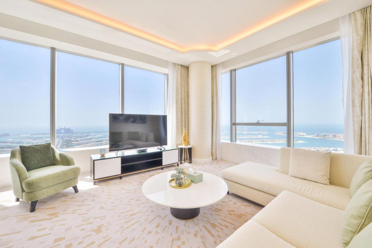 Ultra Luxury Palm Tower With Shared Hotel Facilities Dubai Exteriör bild